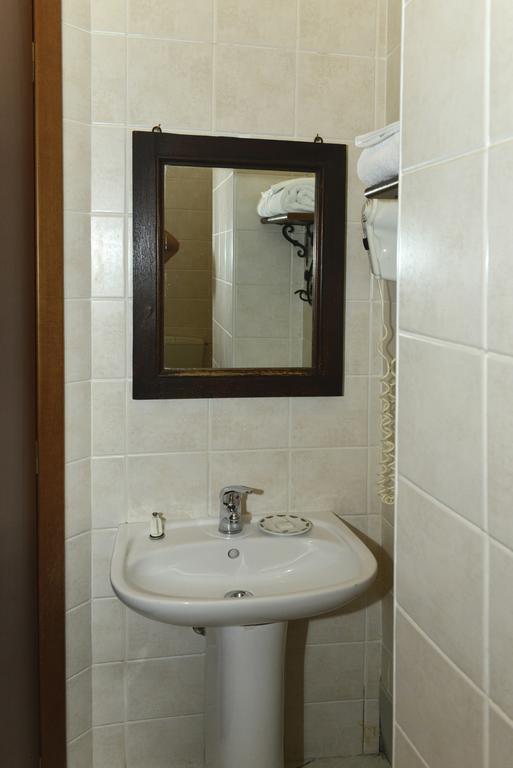 Hotel Giuseppe Ventimiglia Szoba fotó