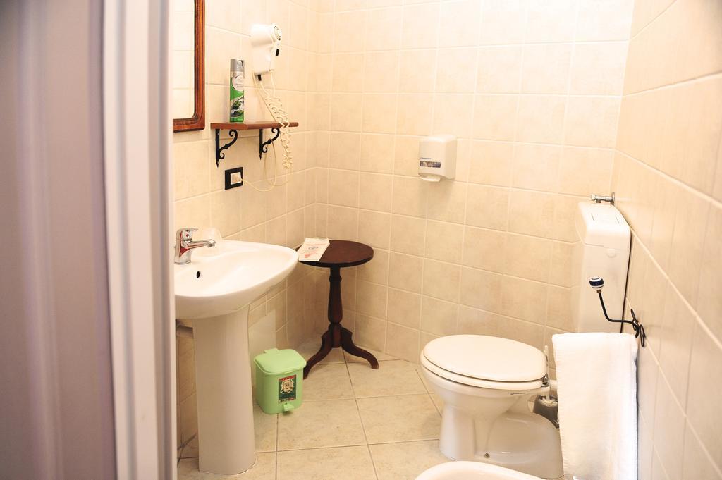 Hotel Giuseppe Ventimiglia Kültér fotó
